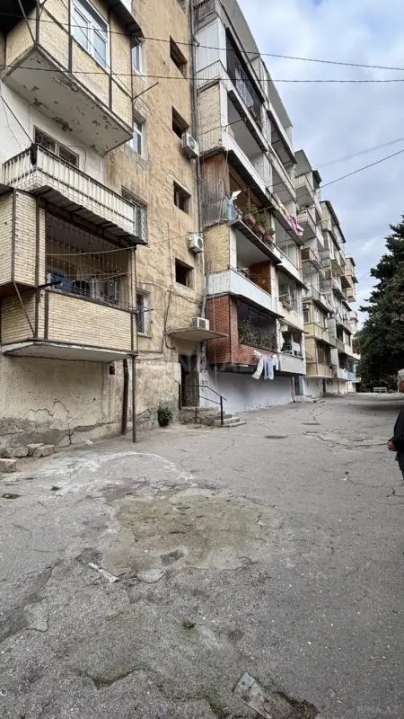 Satılır 3 otaqlı mənzil 70 m²