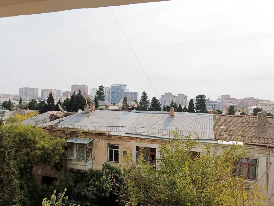 Satılır 3 otaqlı mənzil 100 m²