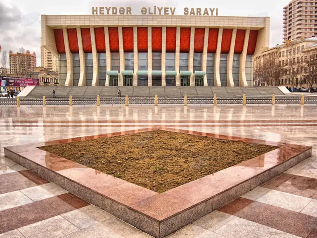 Kirayə verilir 1 otaqlı ofis 22 m²