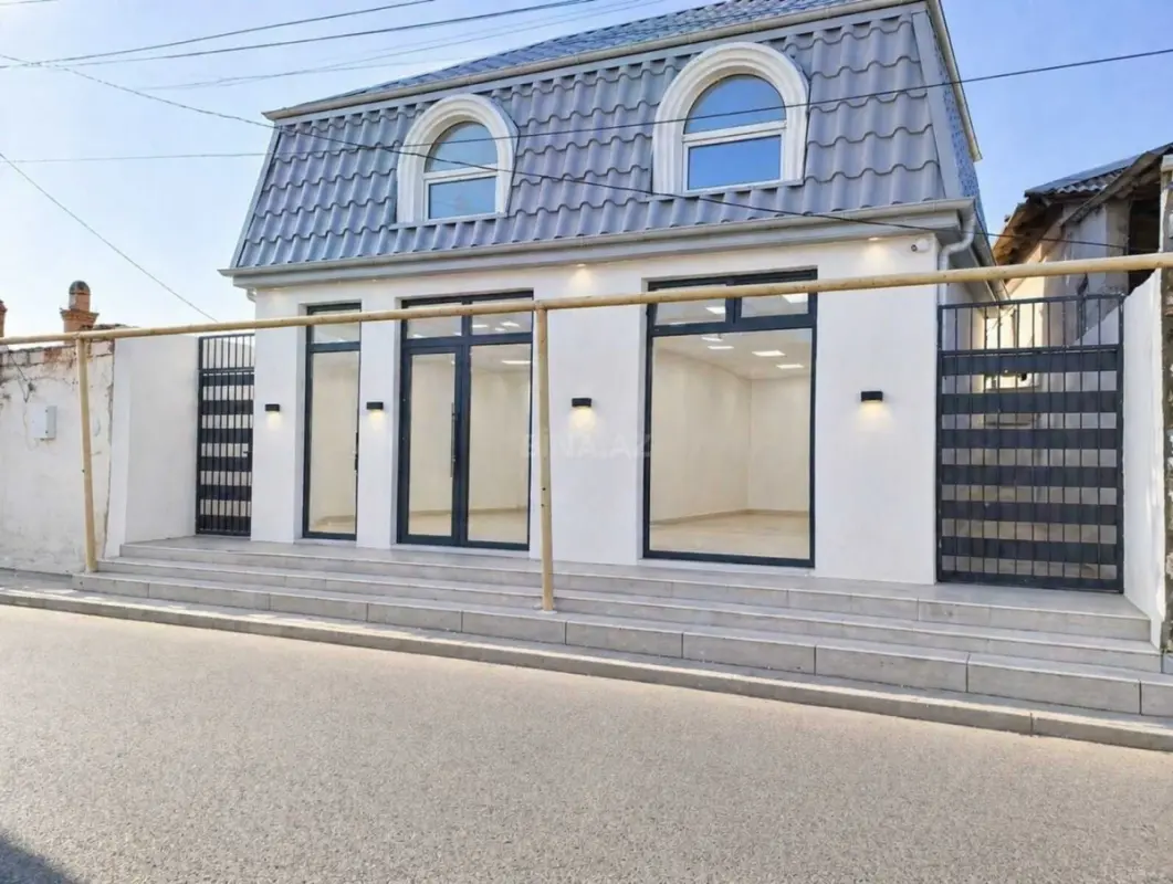 Satılır obyekt 100 m²