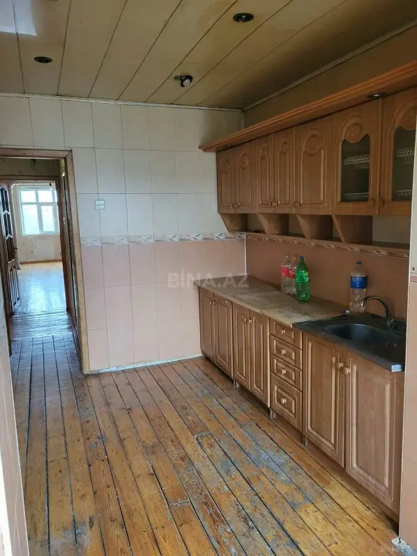 Kirayə verilir 2 otaqlı mənzil 52 m²