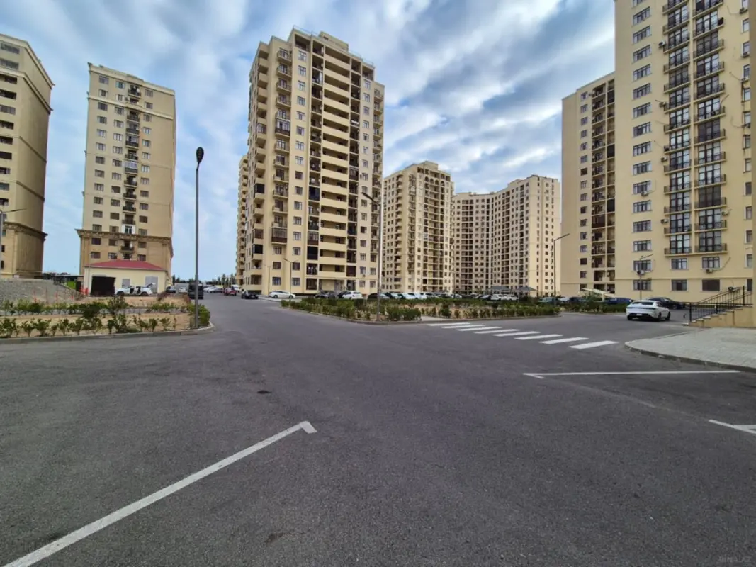 Satılır obyekt 540 m²