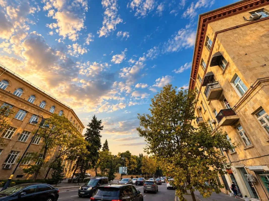Satılır 3 otaqlı mənzil 75 m²