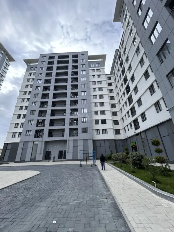 Satılır 2 otaqlı mənzil 50 m²