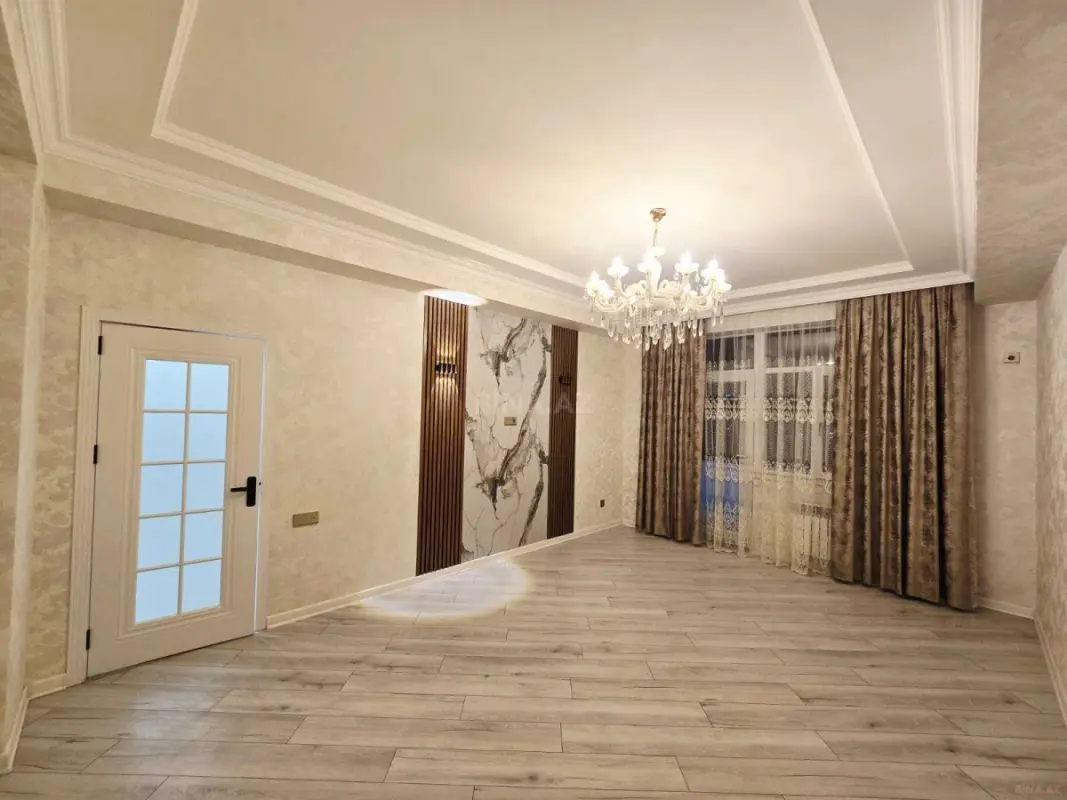 Satılır 3 otaqlı mənzil 95 m²