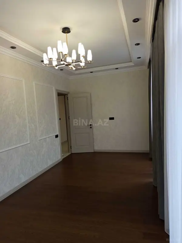 Satılır 2 otaqlı mənzil 80 m²