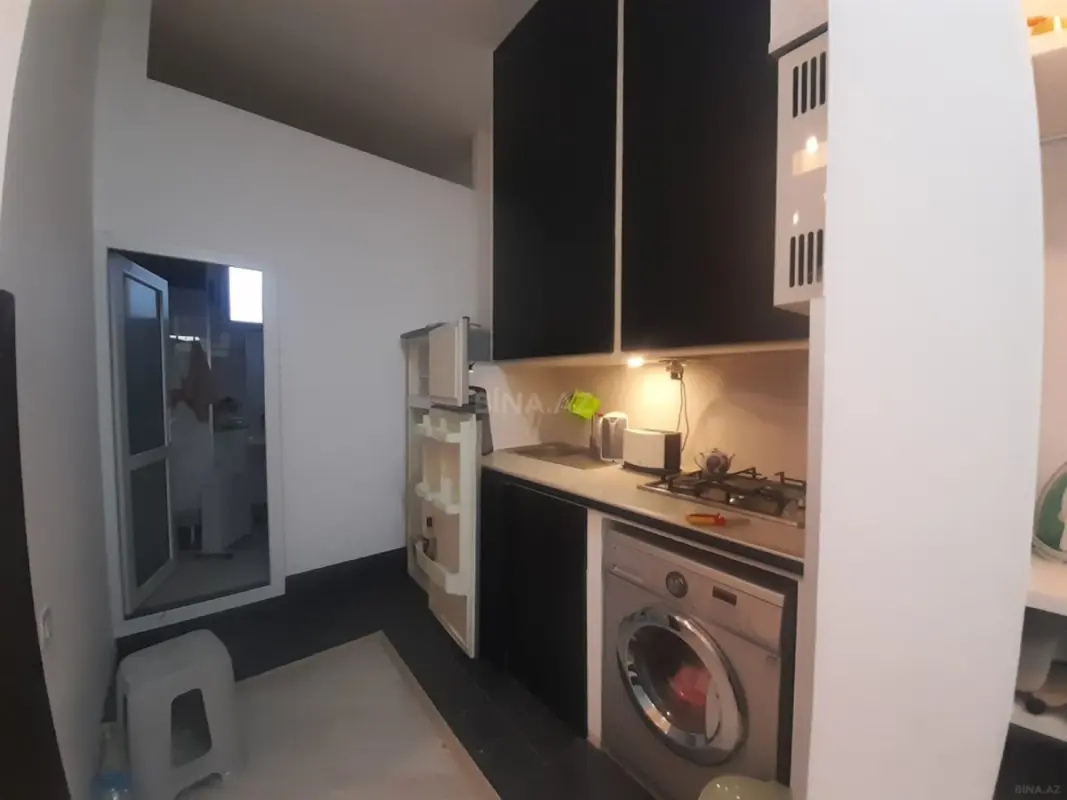 Satılır 1 otaqlı mənzil 42 m²