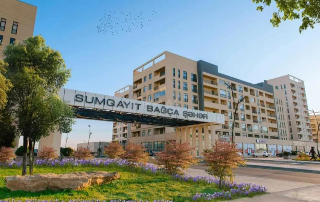 Satılır 2 otaqlı mənzil 67 m²