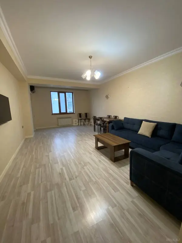 Satılır 2 otaqlı mənzil 68 m²
