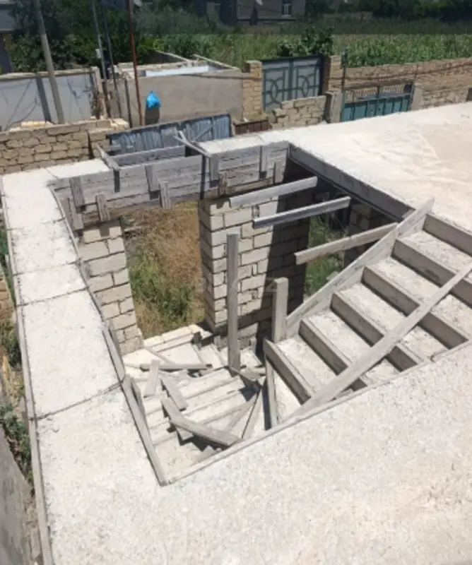Satılır həyət evi 120 m²