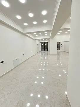 Kirayə verilir obyekt 135 m² — Bakı 135.00 m²