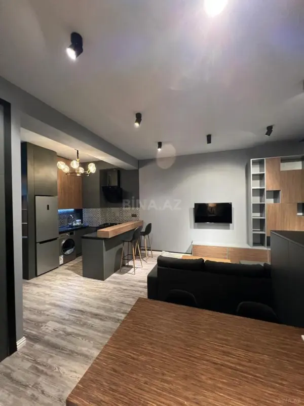 Kirayə verilir 1 otaqlı mənzil 60 m²