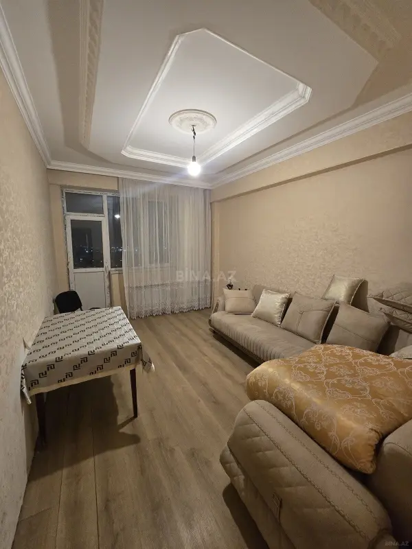 Satılır 2 otaqlı mənzil 52 m²