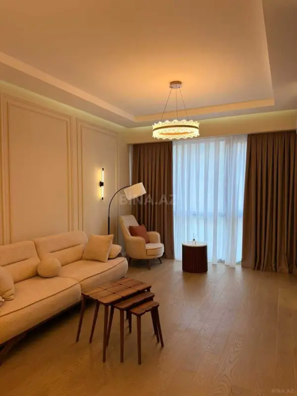 Kirayə verilir 2 otaqlı mənzil 70 m²