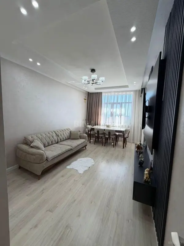 Satılır 3 otaqlı mənzil 86 m²