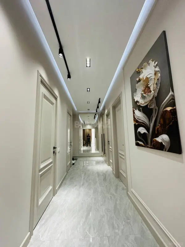 Satılır 3 otaqlı mənzil 115 m²
