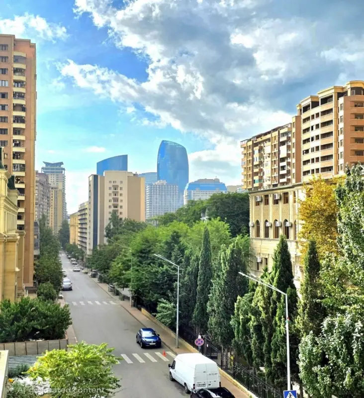 Satılır 3 otaqlı mənzil 120 m²