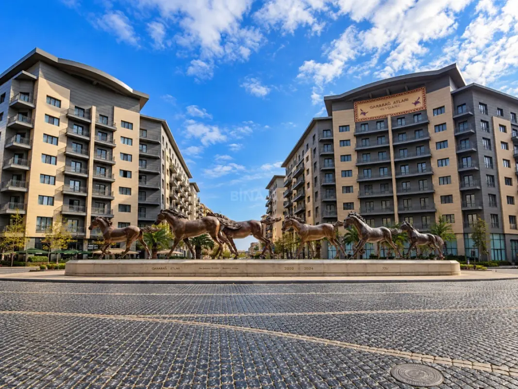 Satılır 2 otaqlı mənzil 143 m²