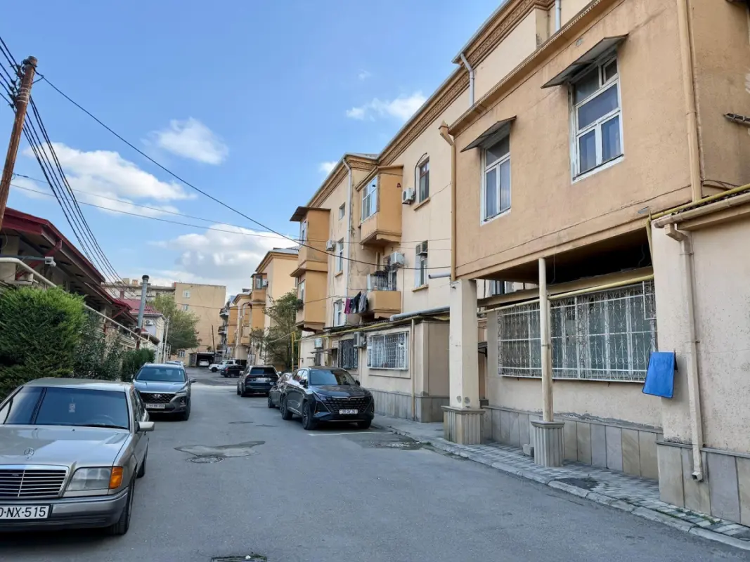 Satılır 3 otaqlı mənzil 90 m²
