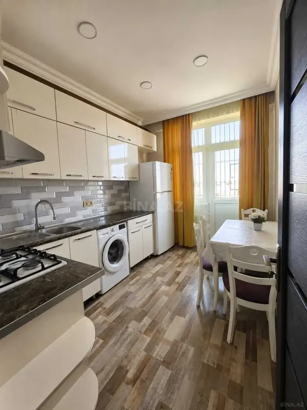 Satılır 2 otaqlı mənzil 63 m²