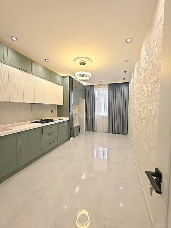 Satılır 3 otaqlı mənzil 94 m²