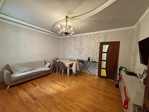 Satılır 3 otaqlı mənzil 85 m² — Bakı, Bakıxanov 3 otaq 85.00 m²