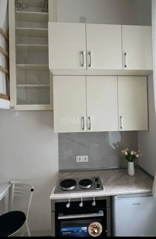 Kirayə verilir 1 otaqlı mənzil 60 m²