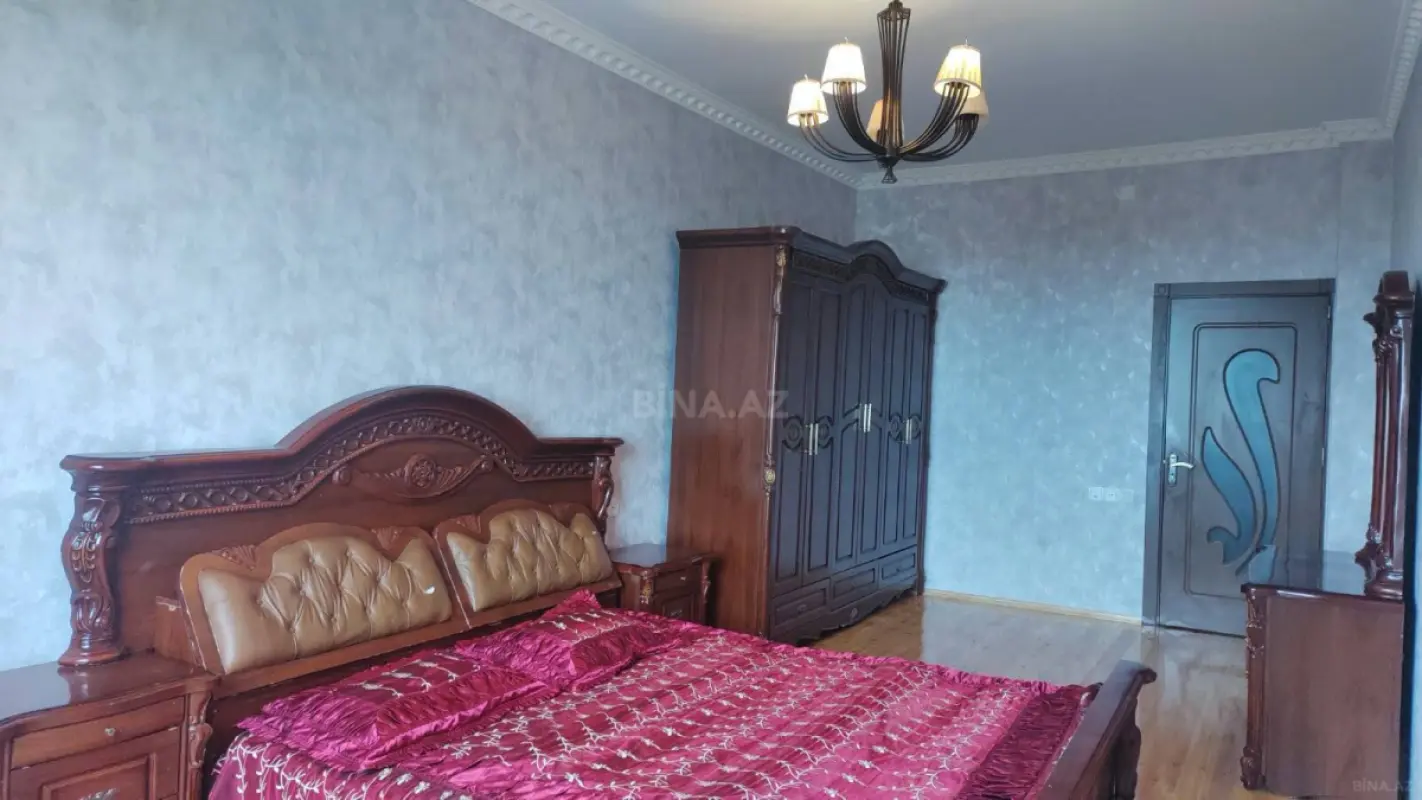 Satılır 3 otaqlı mənzil 98.7 m²