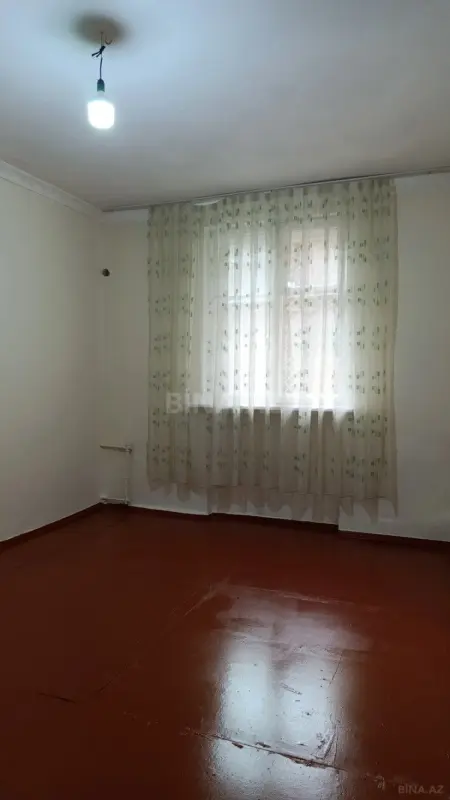 Satılır 1 otaqlı mənzil 20 m²