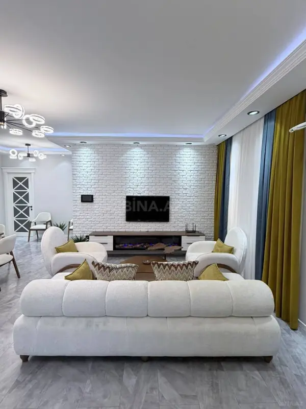 Kirayə verilir 3 otaqlı mənzil 145 m²
