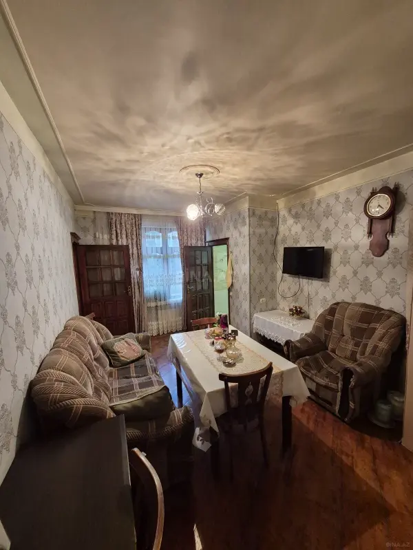 Satılır 3 otaqlı mənzil 60 m²
