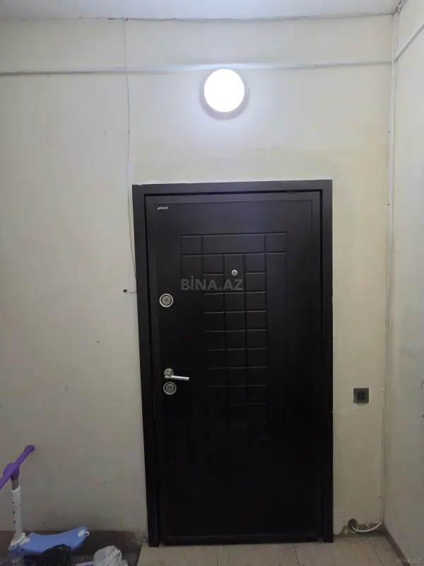 Satılır 2 otaqlı mənzil 82 m²