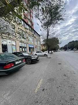 Satılır obyekt 745 m² — Sumqayıt 745.00 m²
