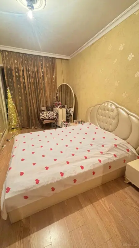 Satılır 2 otaqlı mənzil 52.3 m²
