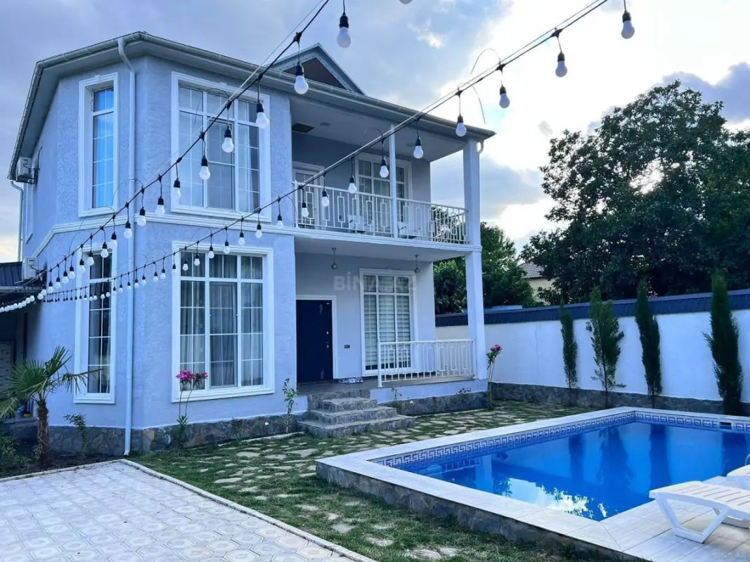Satılır 4 otaqlı həyət evi 147 m²
