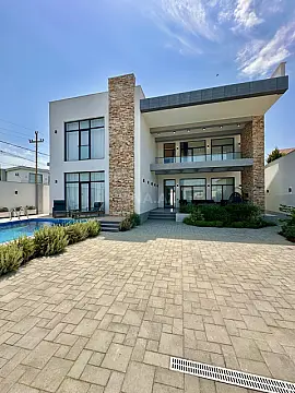 Satılır 5 otaqlı həyət evi 200 m² — Bakı, Şüvəlan 5 otaq 200.00 m²