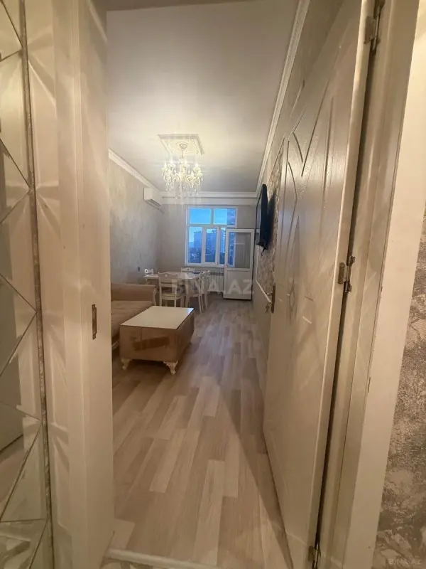 Satılır 2 otaqlı mənzil 53 m²