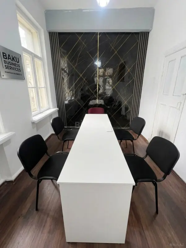 Kirayə verilir 1 otaqlı ofis 18 m²