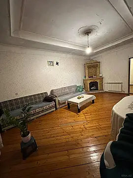 Satılır 3 otaqlı həyət evi 200 m² — Bakı, Bakıxanov 3 otaq 200.00 m²