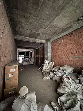Kirayə verilir obyekt 80 m² — Bakı 80.00 m²