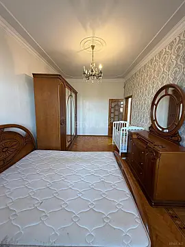 Satılır 4 otaqlı mənzil 110 m² — Bakı 4 otaq 110.00 m²