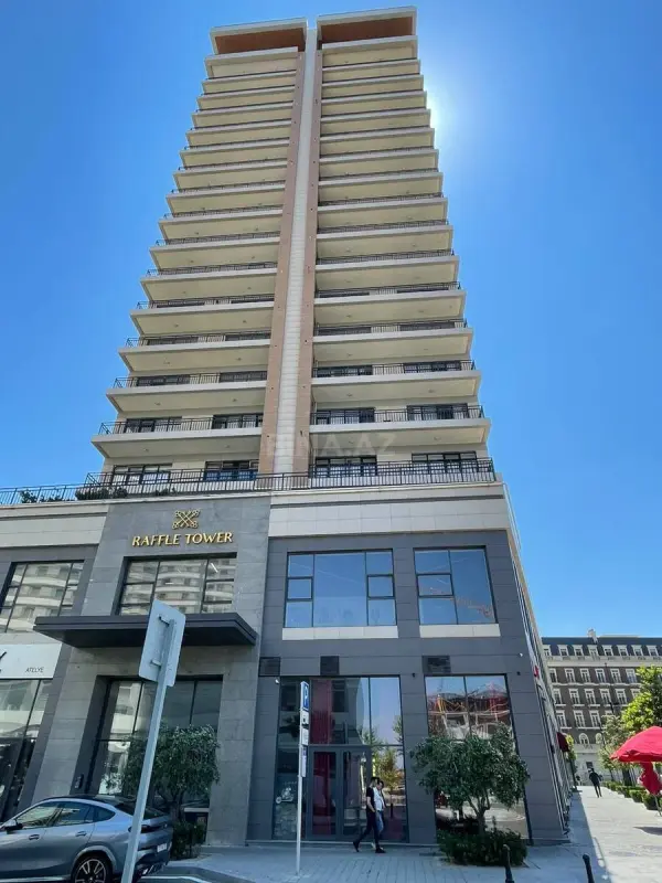Satılır 3 otaqlı mənzil 119 m²