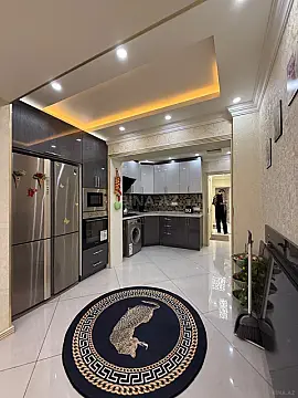 Satılır 4 otaqlı mənzil 140 m² — Bakı, İnşaatçılar 4 otaq 140.00 m²