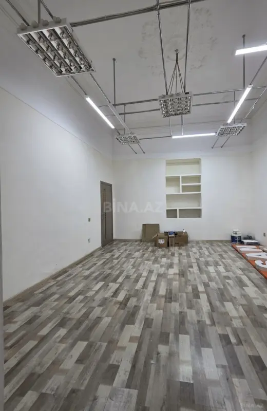 Kirayə verilir 2 otaqlı ofis 60 m²