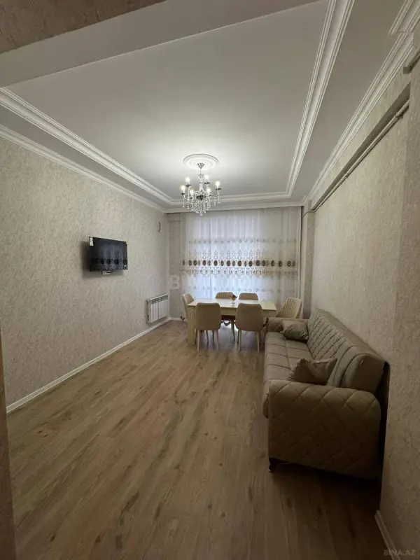 Kirayə verilir 2 otaqlı mənzil 75 m²