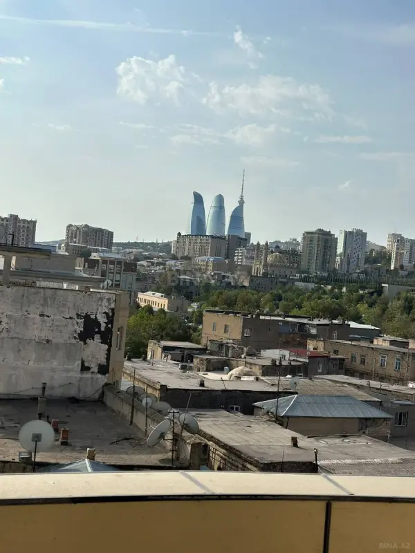 Kirayə verilir 3 otaqlı ofis 150 m²