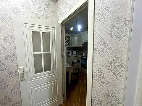 Satılır 2 otaqlı mənzil 80 m² — Bakı, Memar Əcəmi yanı 2 otaq 80.00 m²