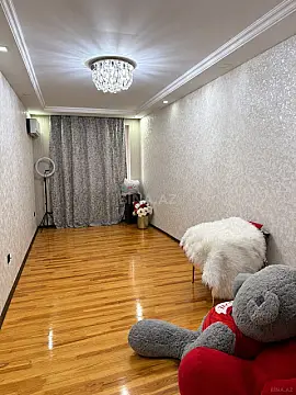 Satılır 3 otaqlı mənzil 115 m² — Bakı, İnşaatçılar 3 otaq 115.00 m²