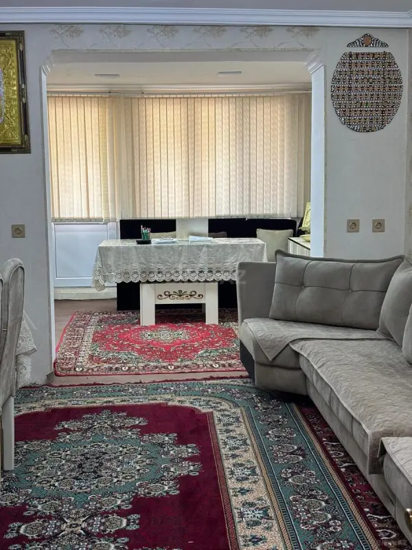 Satılır 4 otaqlı mənzil 90 m²