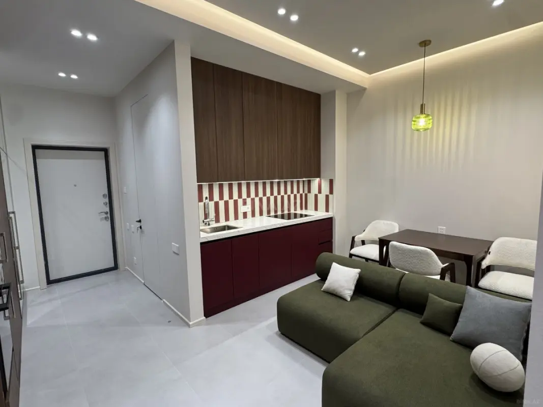 Satılır 2 otaqlı mənzil 58 m²